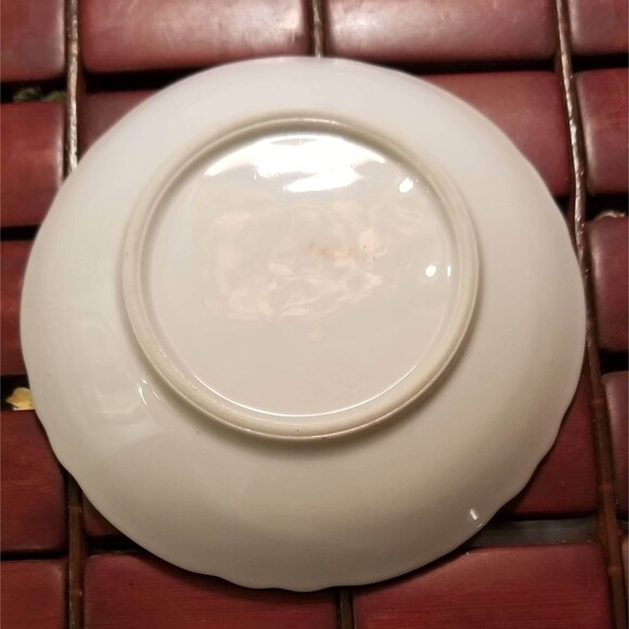 Vintage Four Mini Porcelain Plates Featuring Victorian Couple & Romantic Phrases - Picture 6 of 6